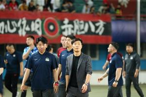 媒体人热议河南：南指导每场换人都是绝绝子，大好局面生生作没了