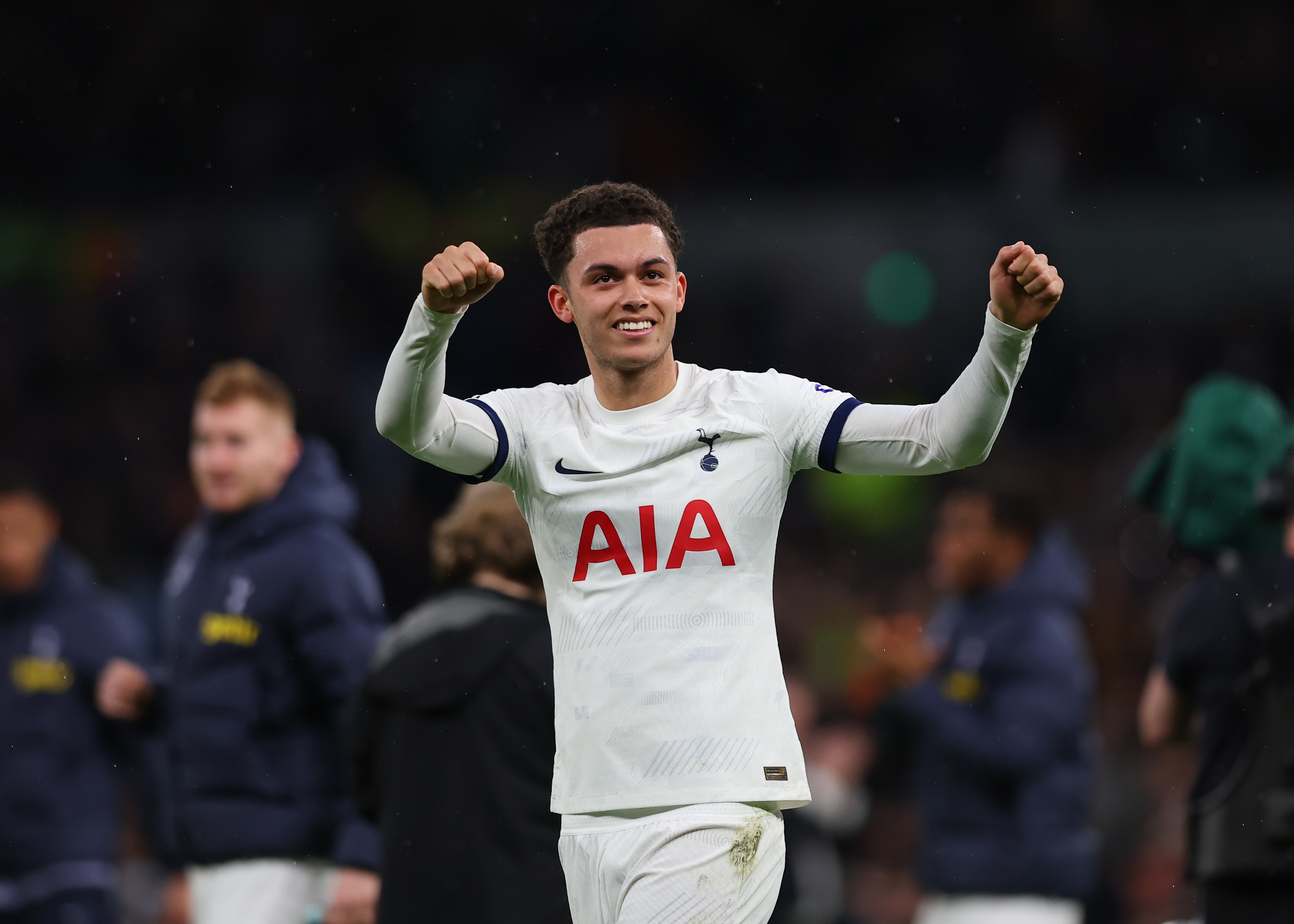 布伦南-约翰逊主场首秀表现亮眼 坦言巴黎进攻无解虽败犹荣