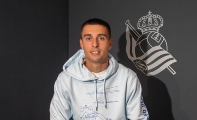 皇家社会前锋快问快答：偶像是本泽马，希望本周六对皇马时进球